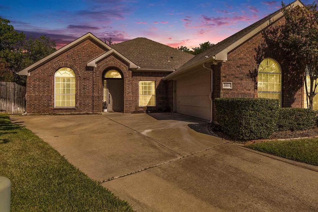 3101 Willowdale Drive - Photo 1