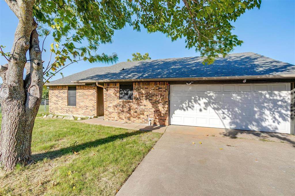 413 Birchwood Street - Photo 1