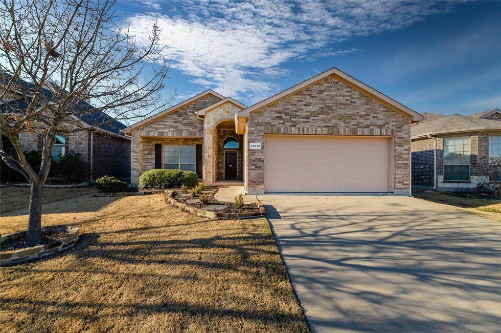 10913 Emerald Park Lane - Photo 1