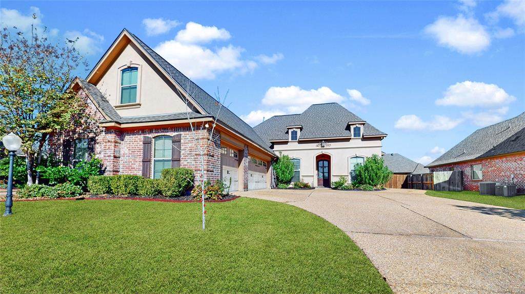 212 Poydras Drive - Photo 1