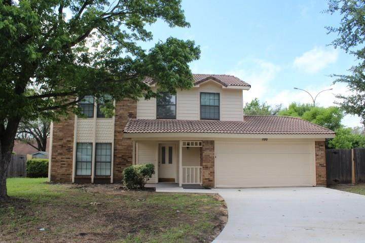 100 Iberis Court - Photo 1