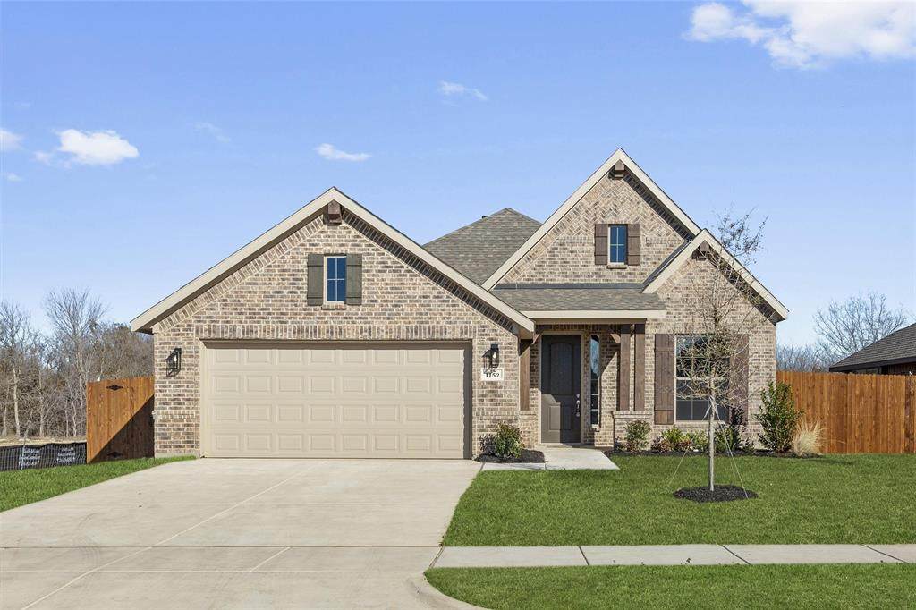 1152 Deer Ridge Drive - Photo 1