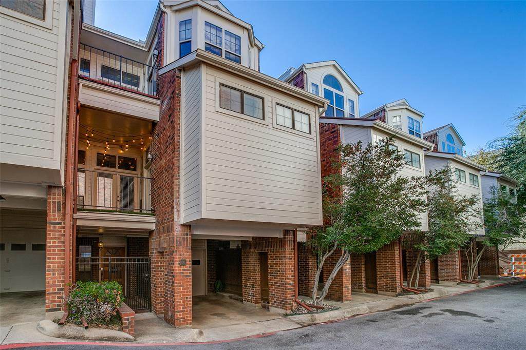 3235 Cole Avenue - Photo 1