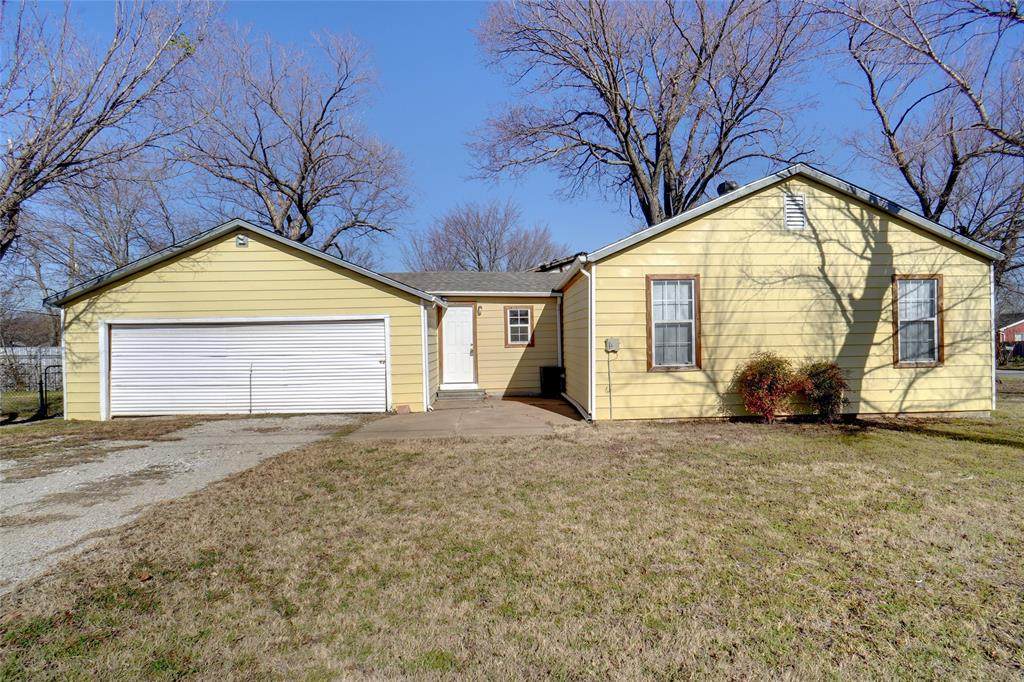 901 Ronald Street - Photo 1