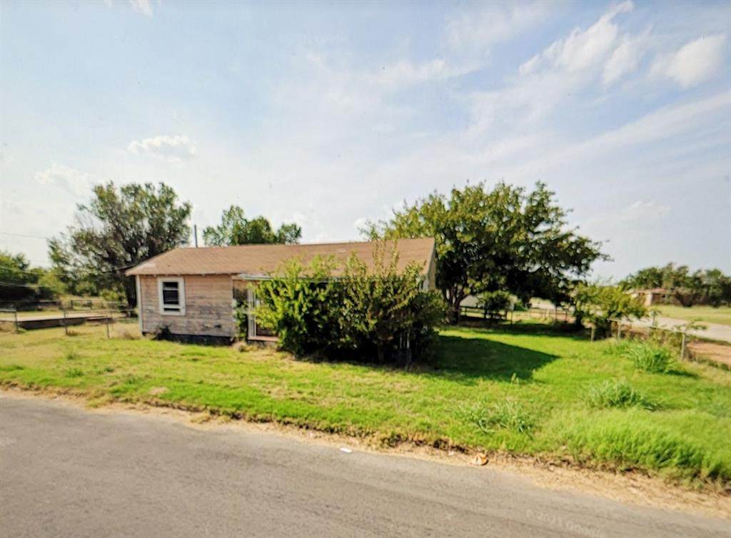 110 Carolina Street - Photo 1