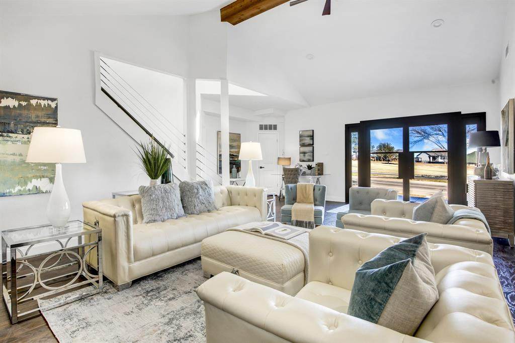 130 Summit Cove - Photo 1