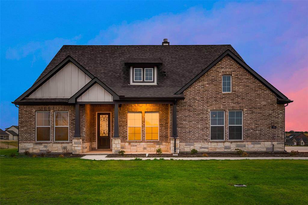 128 Spanish Moss Trail - Photo 1