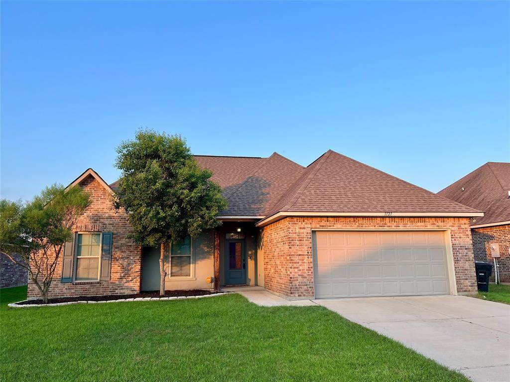 1121 Eli Conner Drive - Photo 1