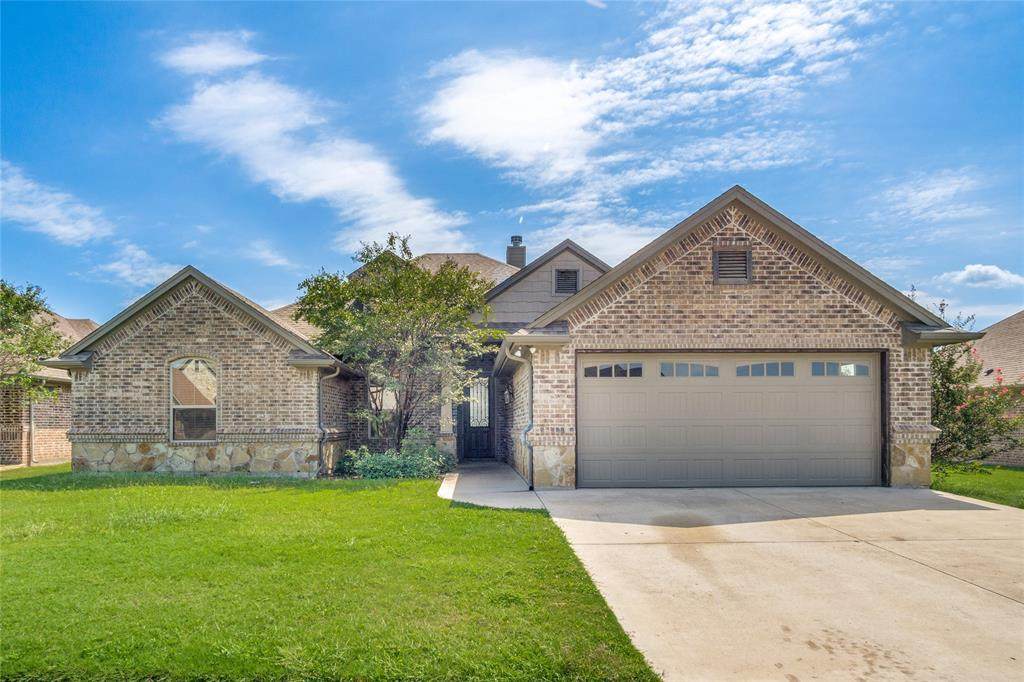 302 Oar Wood Drive - Photo 1