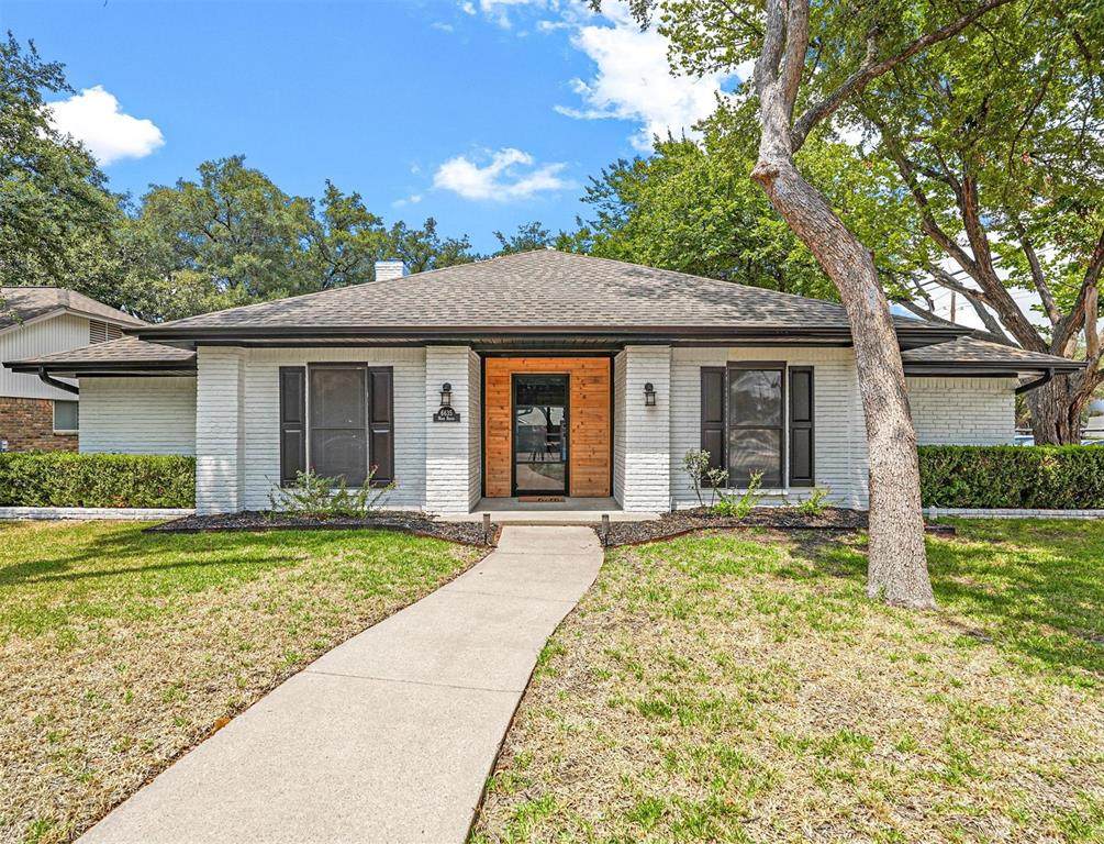 6635 Warm Breeze Lane - Photo 1