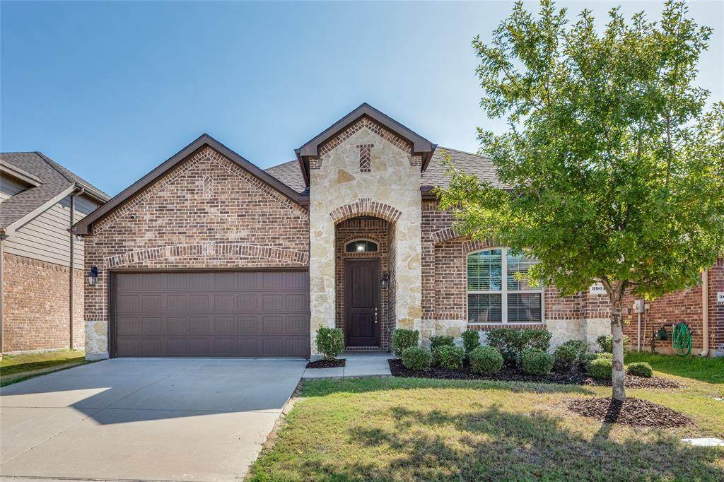3901 Shadewell Street - Photo 1