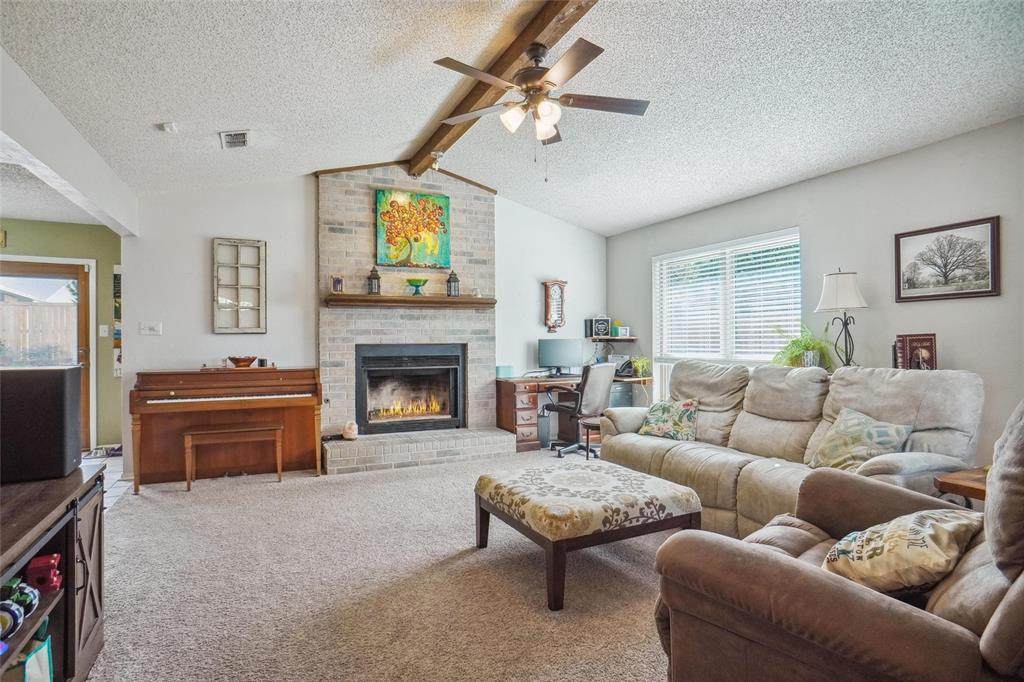 2007 Azalea Street - Photo 1