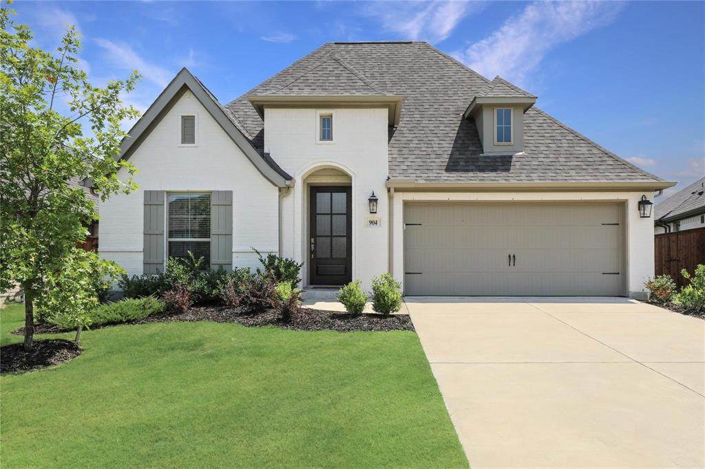 904 Saffold Trail - Photo 1