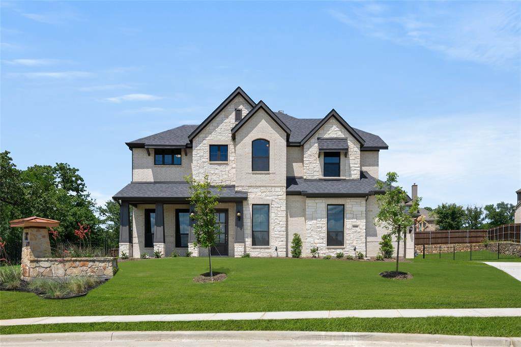 1000 Tall Meadow - Photo 1
