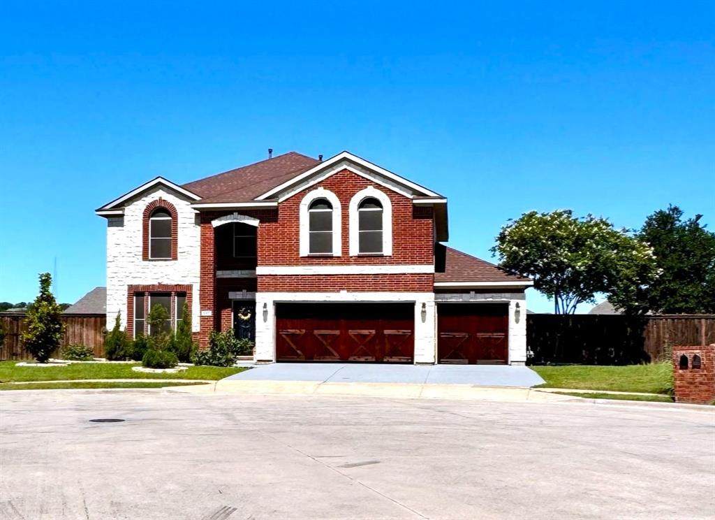5401 Loftsmoor Court - Photo 1