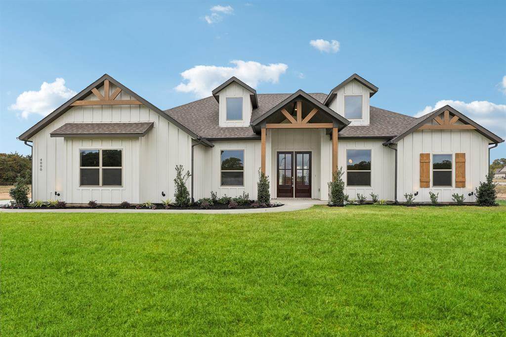 4000 Roan Court - Photo 1