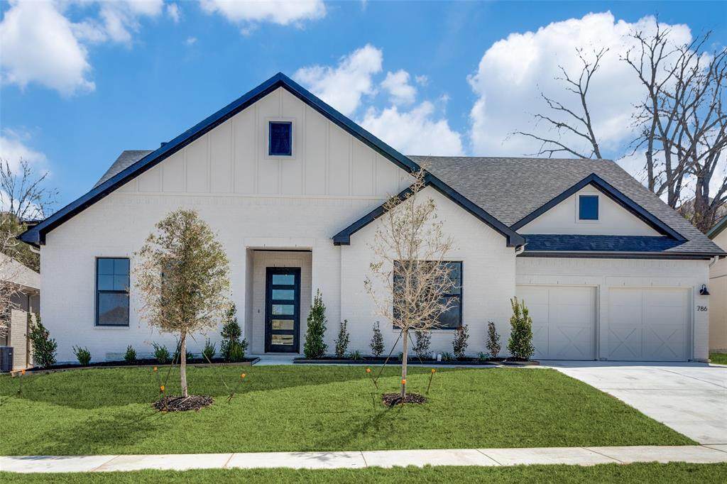 786 Sterling Drive - Photo 1
