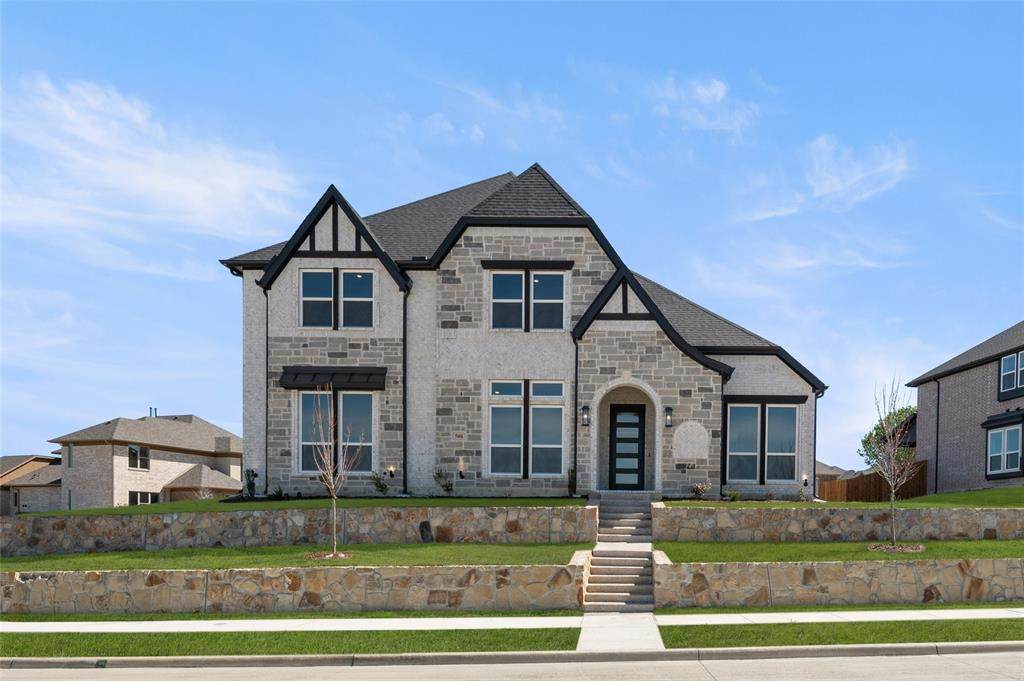 508 Elias - Photo 1