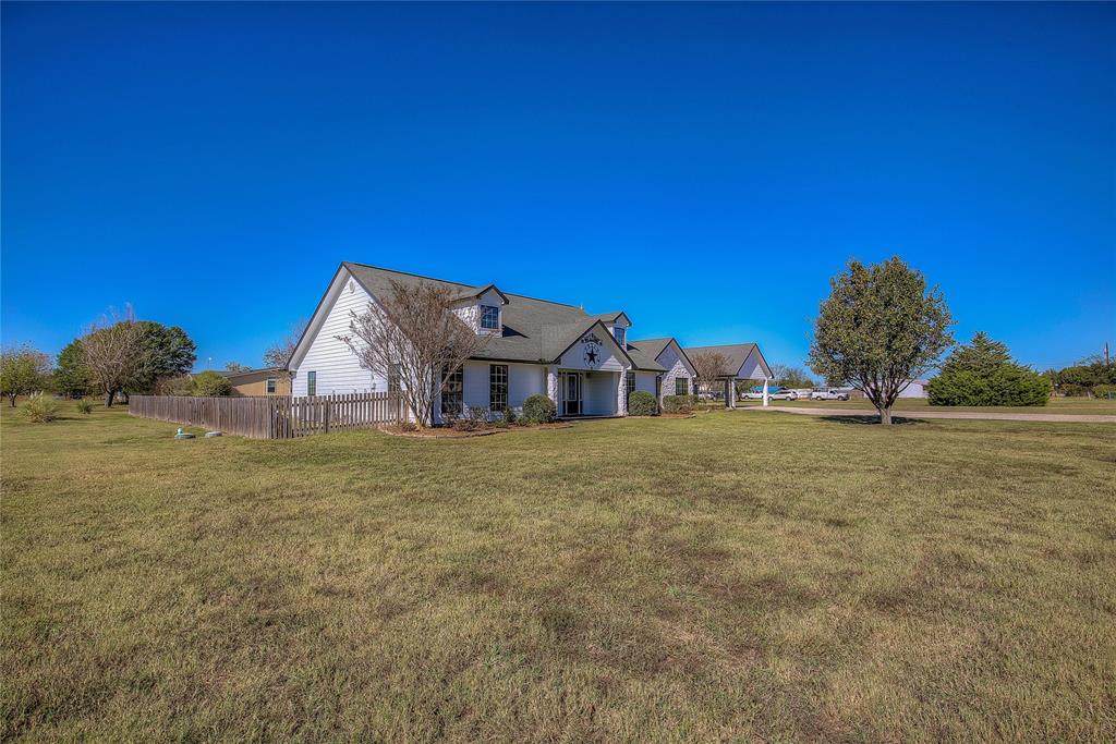 143 Rs County Road 1412 - Photo 1