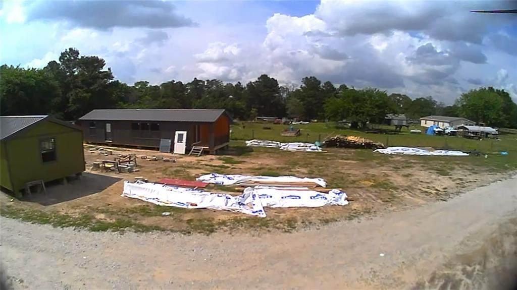 17023 Creekside Drive - Photo 1