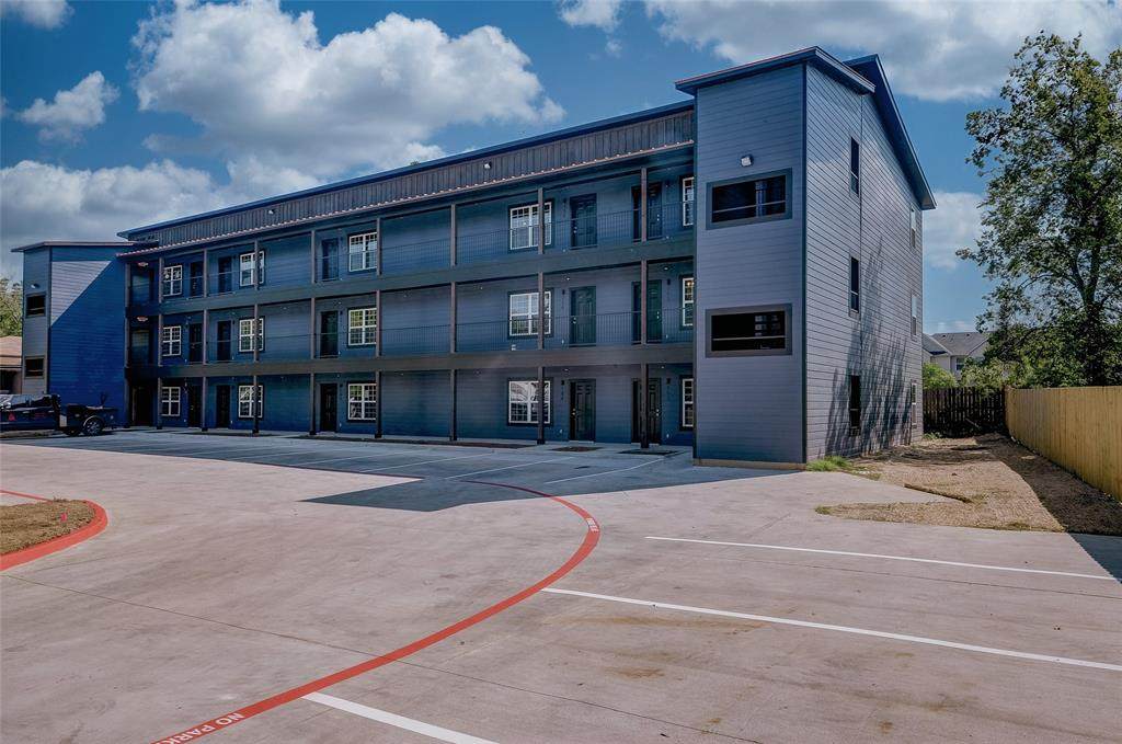 2290 Tarleton Street - Photo 1