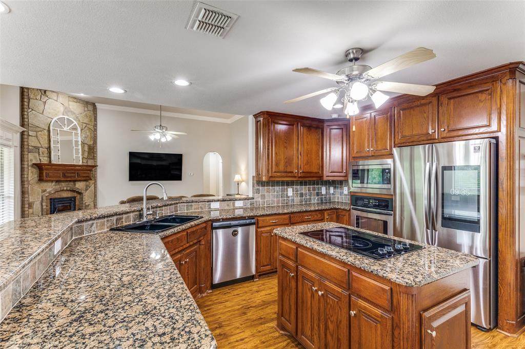 101 Creekpath Drive - Photo 1