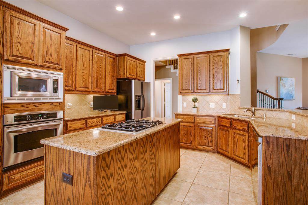 9105 Warm Springs Circle - Photo 1