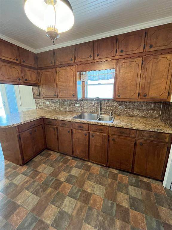 1374 Fm 744 - Photo 1