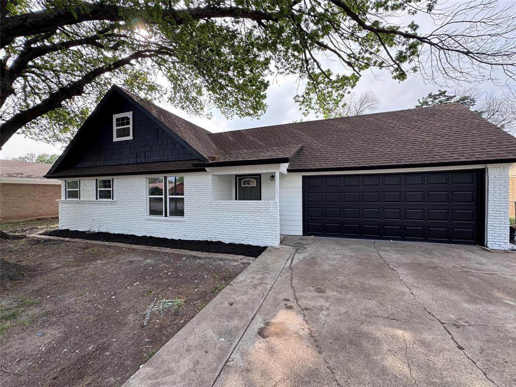 5812 Mccart Avenue - Photo 1