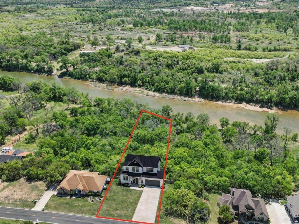9804 Bellechase Road - Photo 1