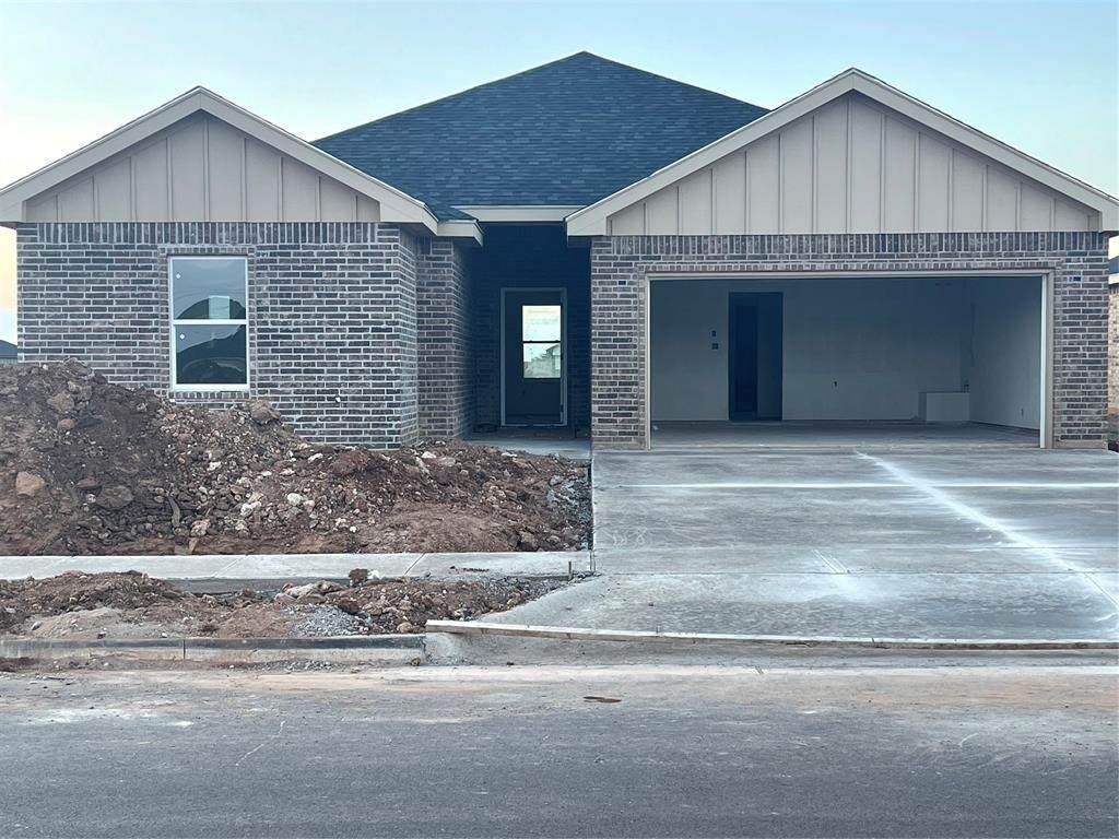 280 Waterloo - Photo 1
