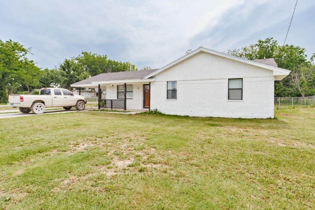 510 Proctor Street - Photo 1