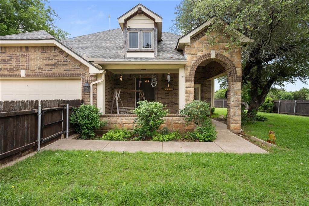 196 Creek Drive - Photo 1