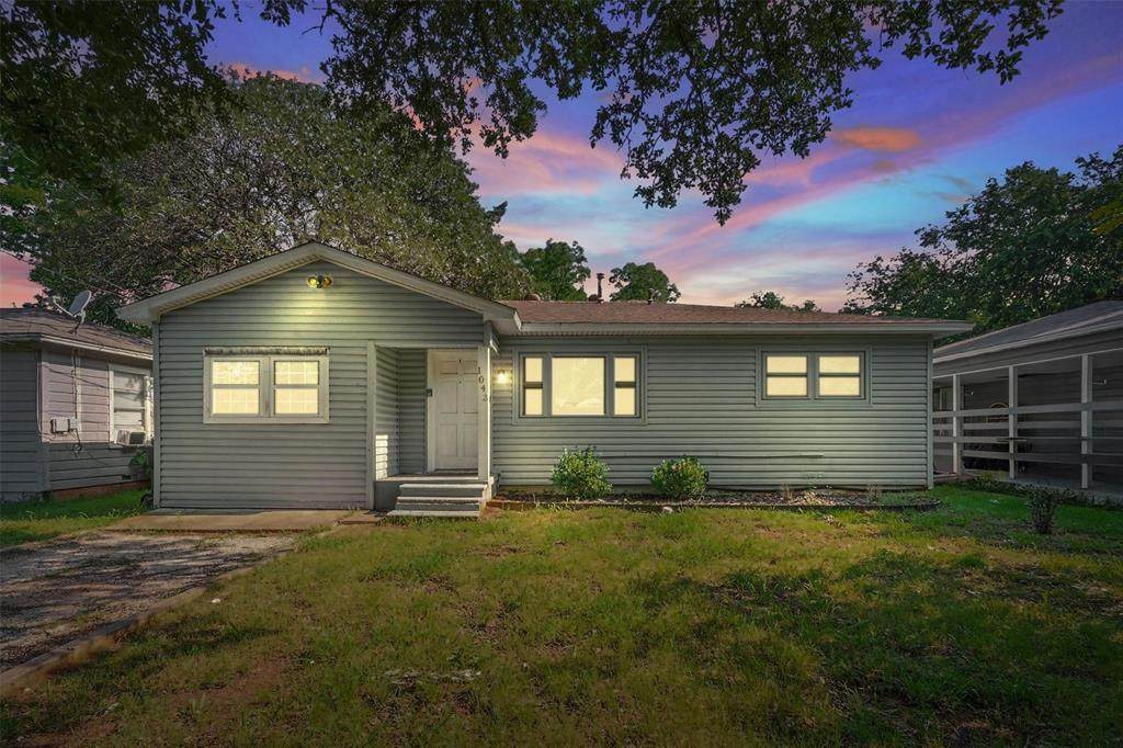 1043 Star Street - Photo 1
