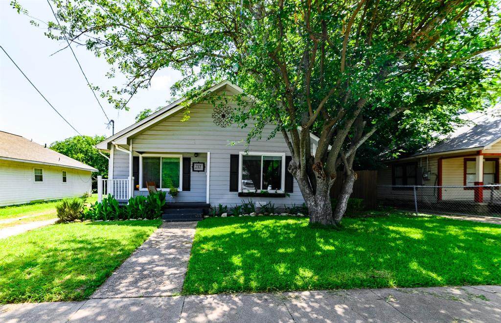 211 Huron Street - Photo 1