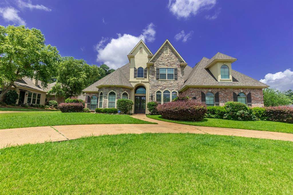 2716 Stone Creek Drive - Photo 1