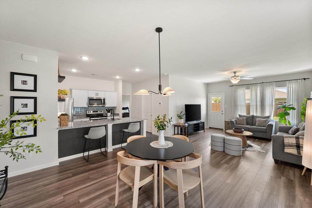 1400 Ancer Way - Photo 1
