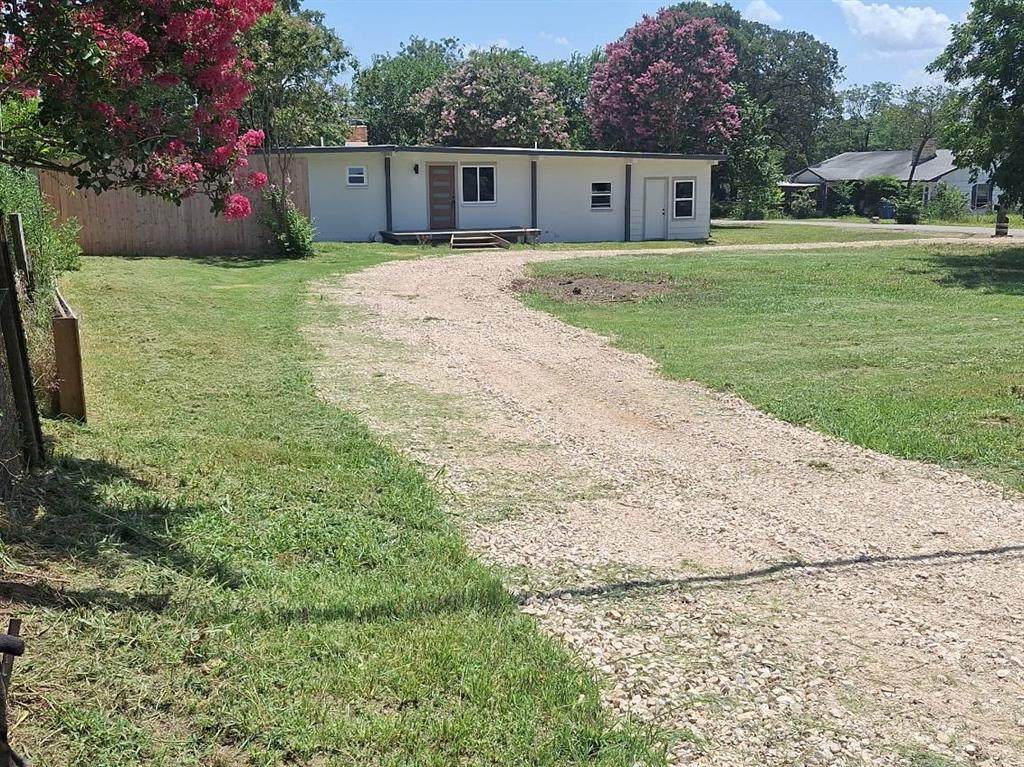 32 Pueblo Drive - Photo 1