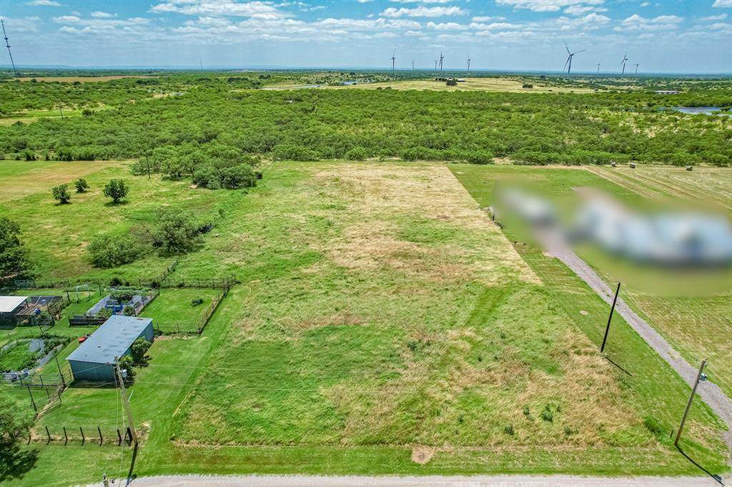 2131 Private Road 1122 - Photo 1