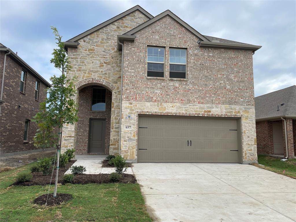 657 Chipper Trails - Photo 1