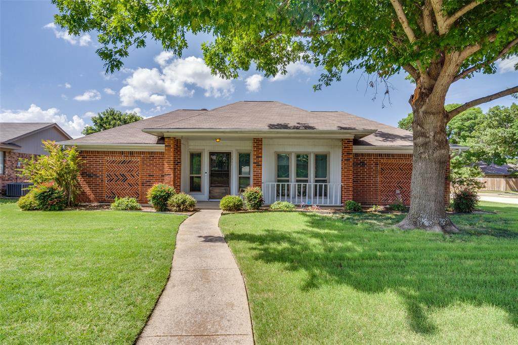 1301 Colmar Drive - Photo 1