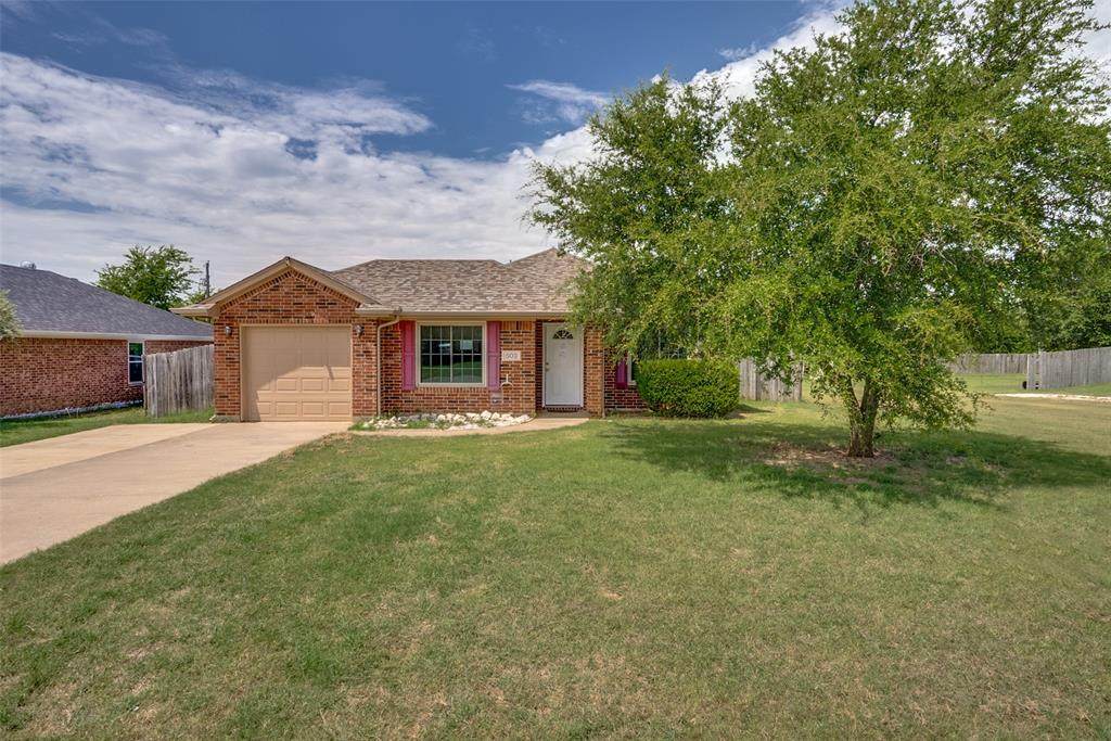503 Mesquite Drive - Photo 1