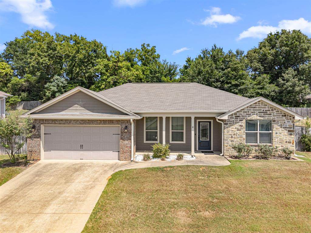 409 Mission Crest Circle - Photo 1