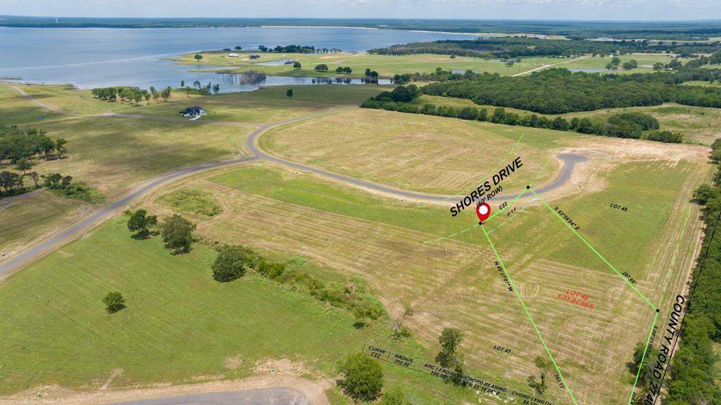 744 Shores Drive - Photo 1