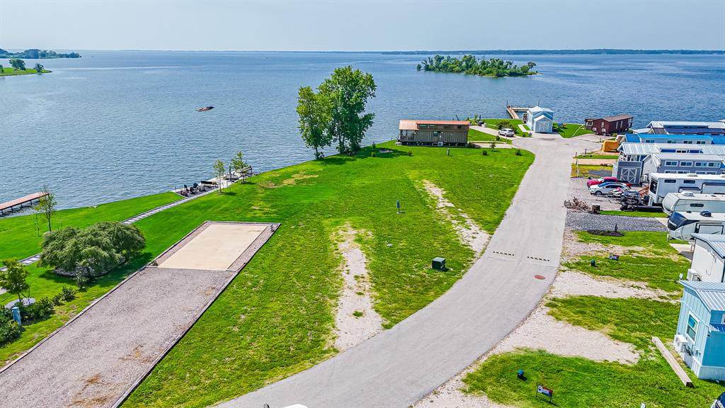 6447 Peninsula Road - Photo 1