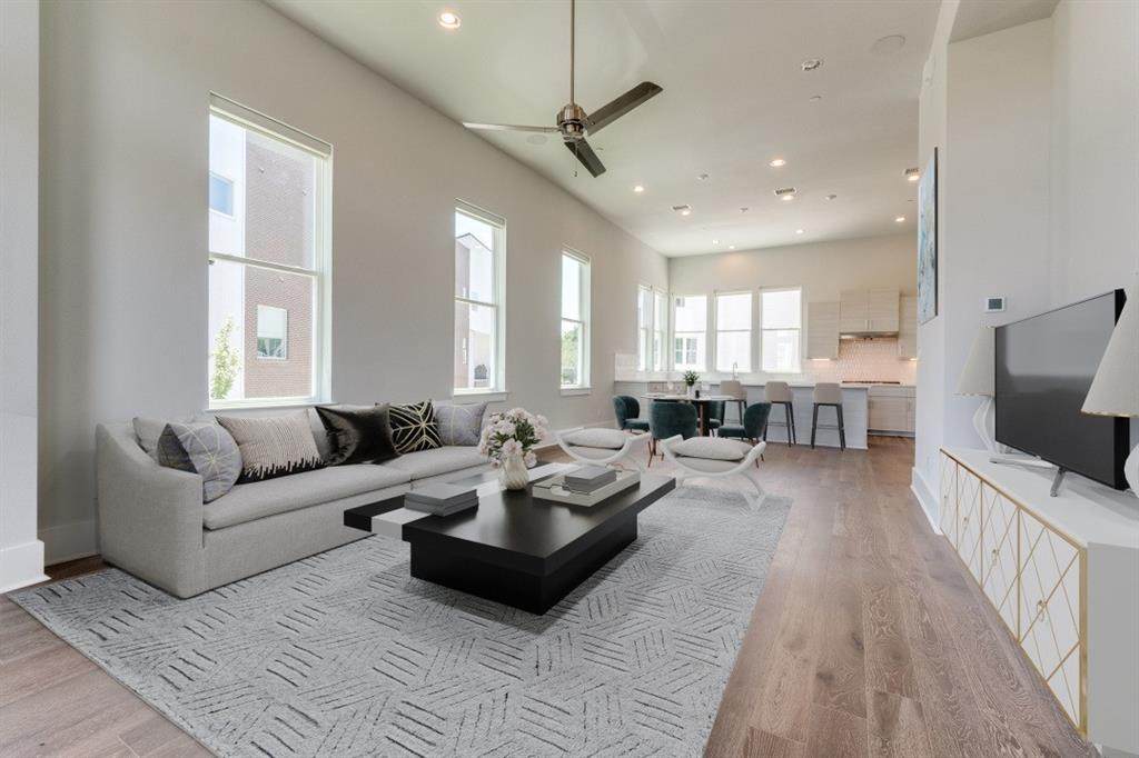 381 Greenbriar Lane - Photo 1