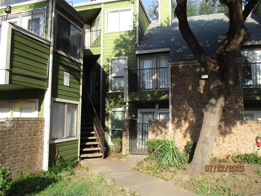 9823 Walnut Street - Photo 1