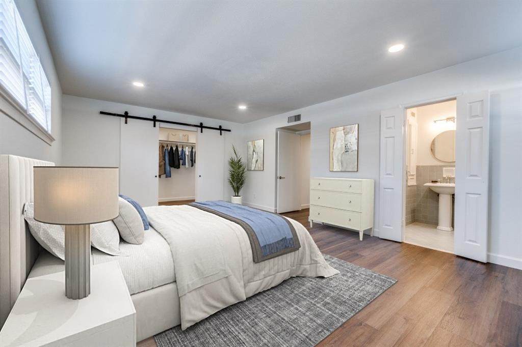 8619 Edgemere Road - Photo 1