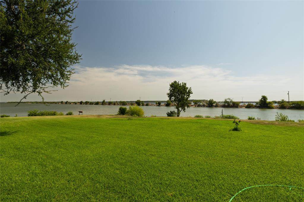 108 Harbor Drive - Photo 1