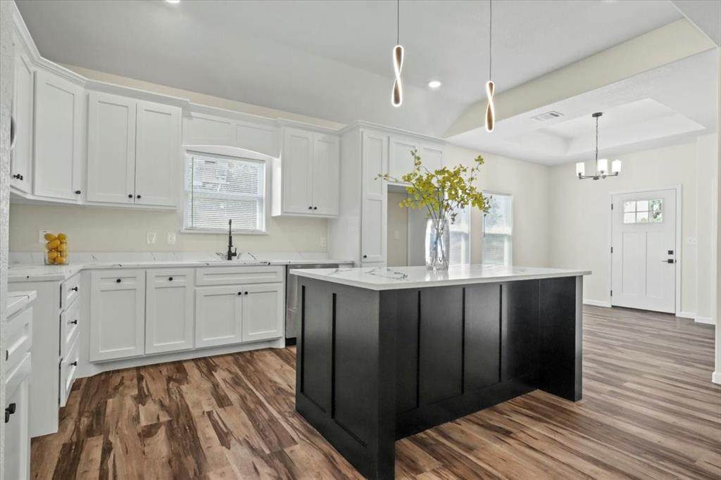 1408 Edgewood Terrace - Photo 1